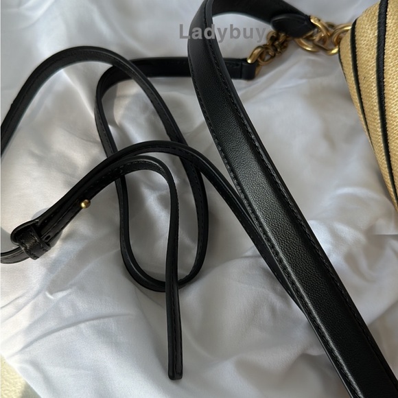 🟢Tory Burch Soft Straw Small Kira Chevron Convertible Flap Shoulder Bag $568 - Picture 13 of 14